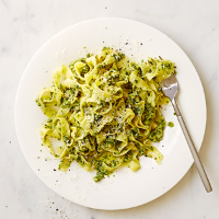 Fresh basil pesto