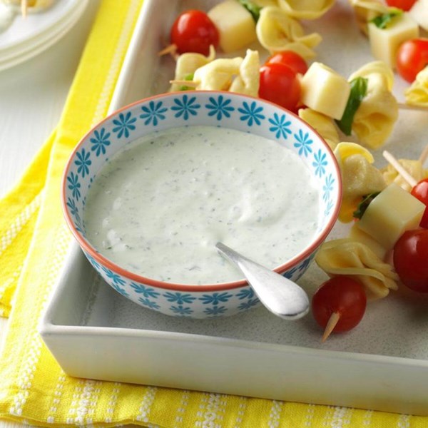 Fresh basil salad dressing