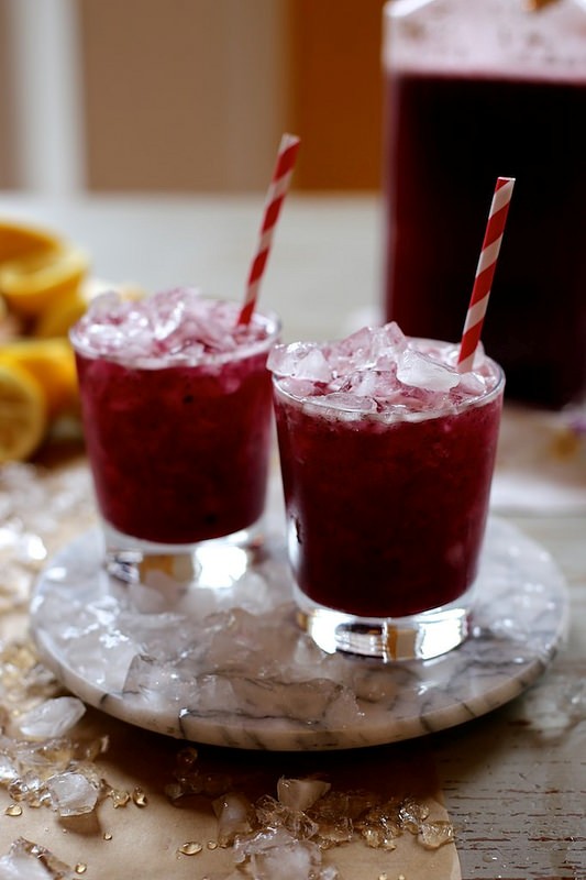 Fresh blueberry and mint lemonade