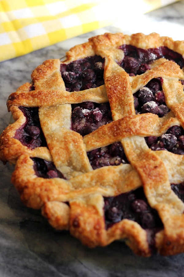 Fresh blueberry pie