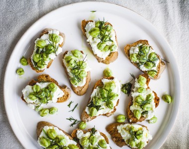 Fresh chickpeas on toast