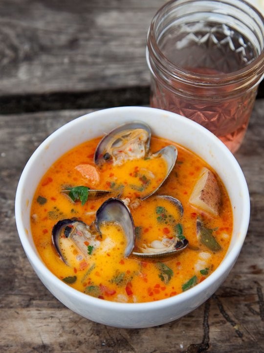 Fresh clam chowder