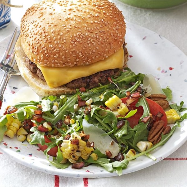 Fresh corn & arugula salad