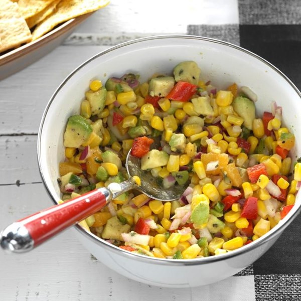 Fresh corn & avocado dip