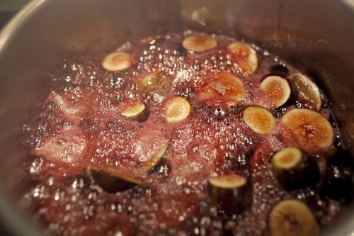 Fresh fig sauce