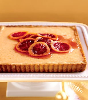 Fresh orange tart with hazelnut crust