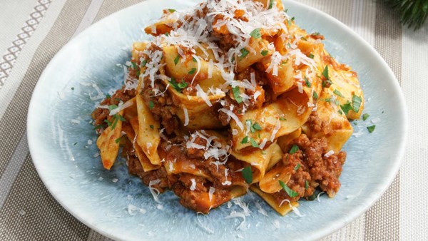 Fresh pasta with 20-minute sausage and beef Bolognese sauce