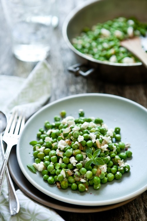 Fresh pea, cheese and herb salad