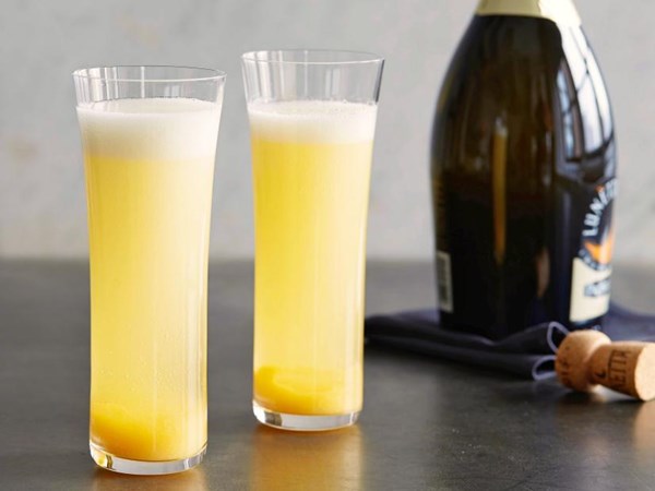 Fresh peach bellinis
