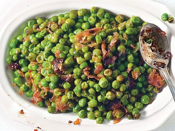 Fresh peas with prosciutto
