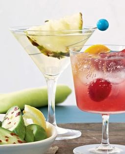 Fresh pineapple-coconut martinis