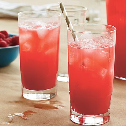 Fresh raspberry lemonade