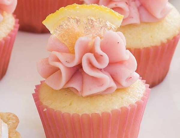 Fresh strawberry frosting