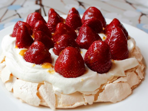 Fresh strawberry Pavlova