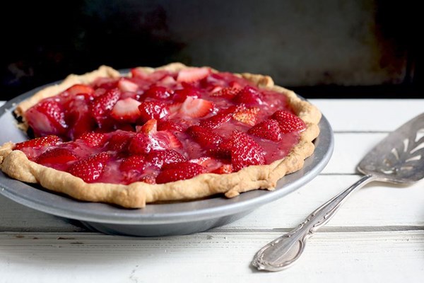 Fresh strawberry pie