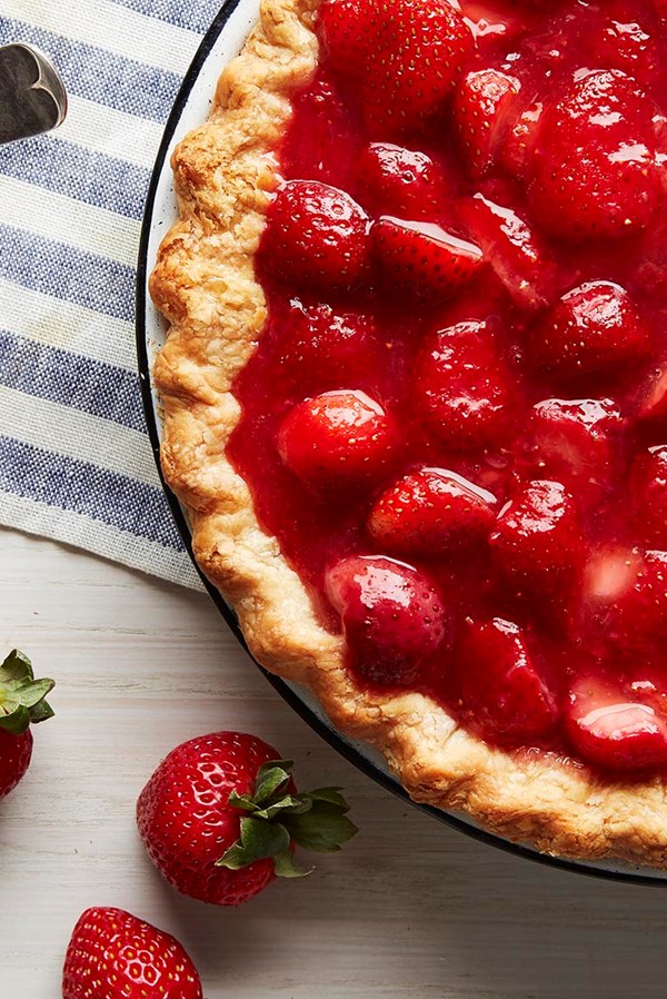 Fresh strawberry pie