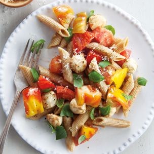 Fresh tomato & basil pasta