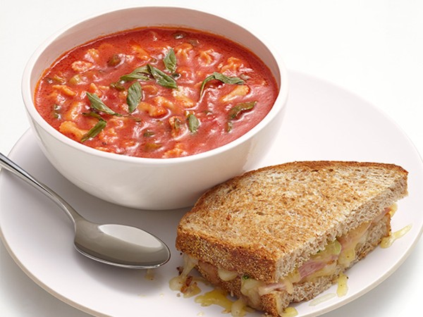 Fresh tomato soup with grilled cheese
