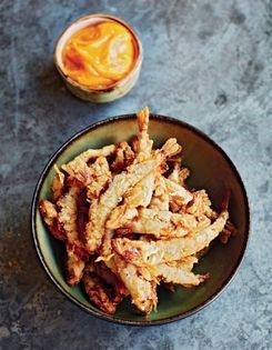 Fried anchovies with spicy mayonnaise (Friture d'anchois, mayonnaise piquante)