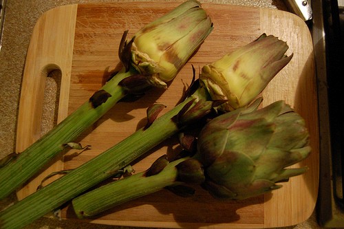 Fried artichokes: a pictorial recipe
