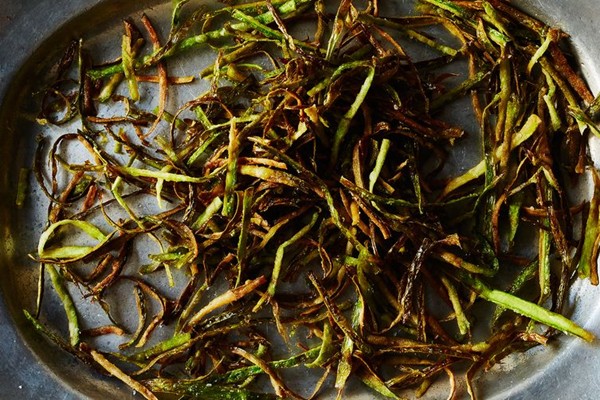 Fried asparagus trimmings