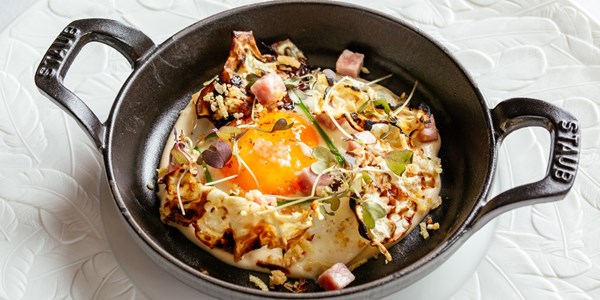 Fried bantam’s egg, celeriac purée, celeriac crisps, Morteau sausage, wild rice crumb