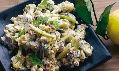 Fried cauliflower with tahini