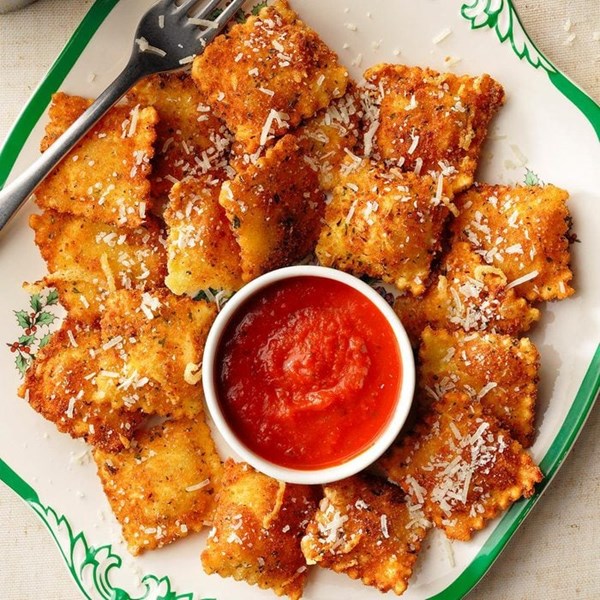Fried cheese ravioli