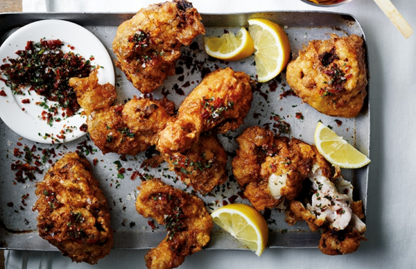 Fried chicken (Pollo fritto) with saltimbocca salt