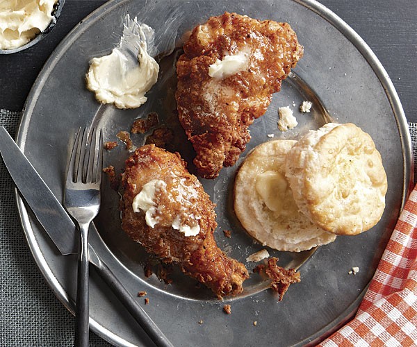Fried chicken with paprika and honey butter