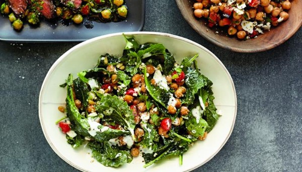 Fried chickpea salad