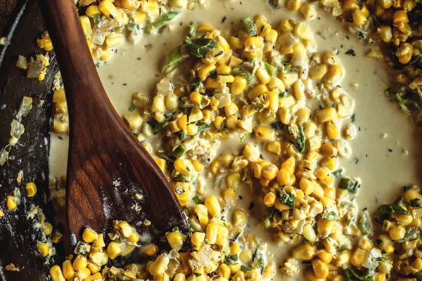 Fried corn with green peppers (Maque choux)