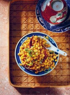 Fried corn with spiced salt