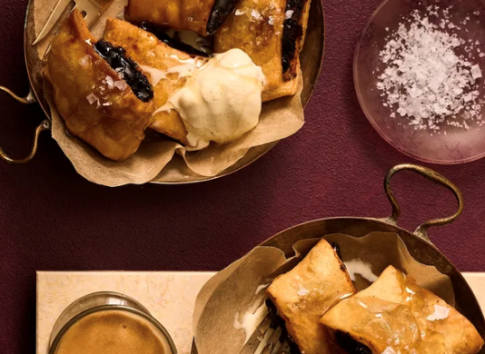 Fried date pastries (Imqaret)