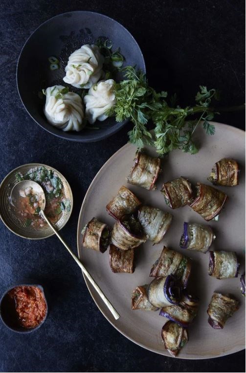 Fried eggplant roll-ups (Badrigiani)