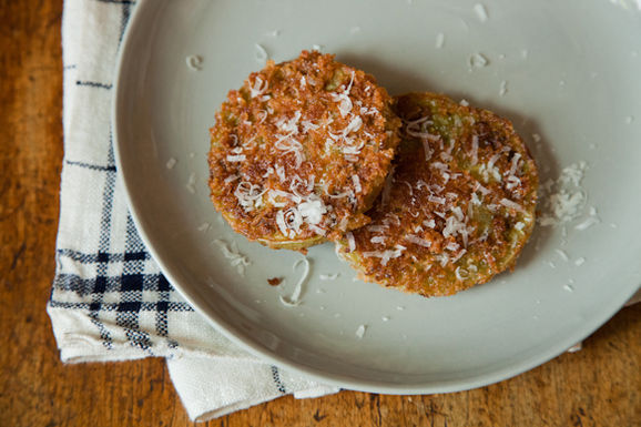 Fried green tomatoes with panko and Parmesan