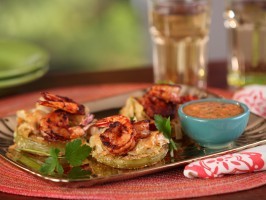Fried green tomatoes with shrimp rémoulade