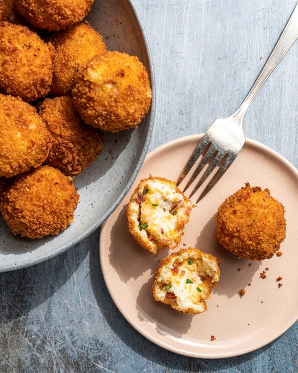 Fried mashed potato balls