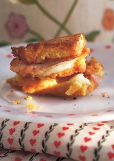 Fried mozzarella sandwiches