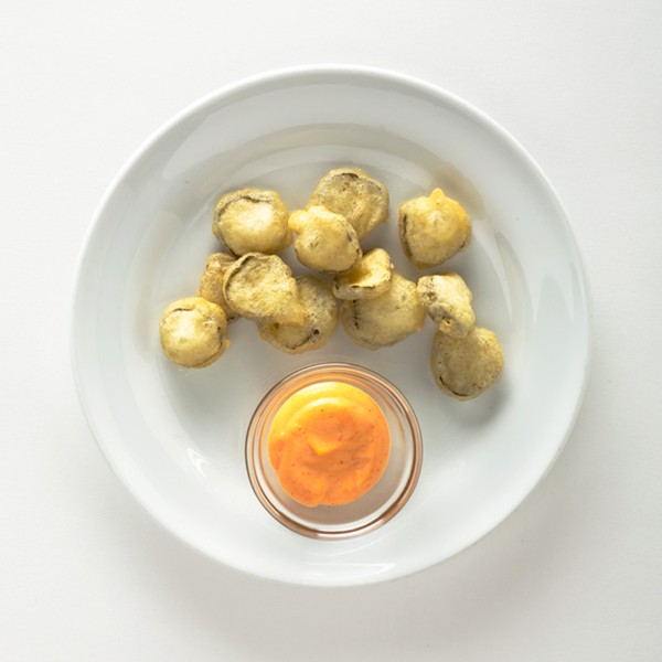 Fried pickles with spicy mayo