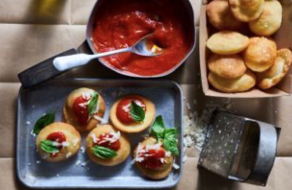 Fried pizza (Montanare fritte)
