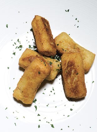Fried polenta cheese fritters