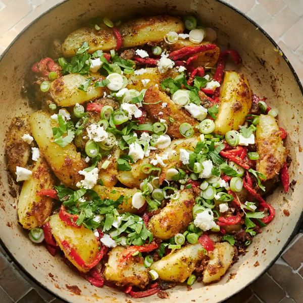 Fried potatoes with za'atar, peppers and feta