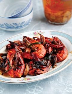 Fried prawns with black sauce