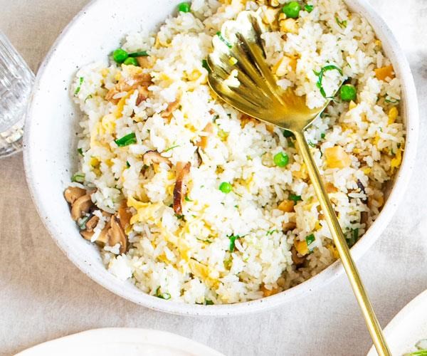 Fried rice of shiitake, salted radish and peas