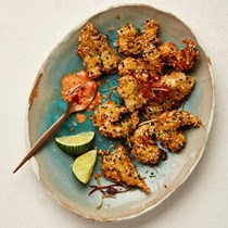 Fried seafood cocktail with Marie Rose sauce
