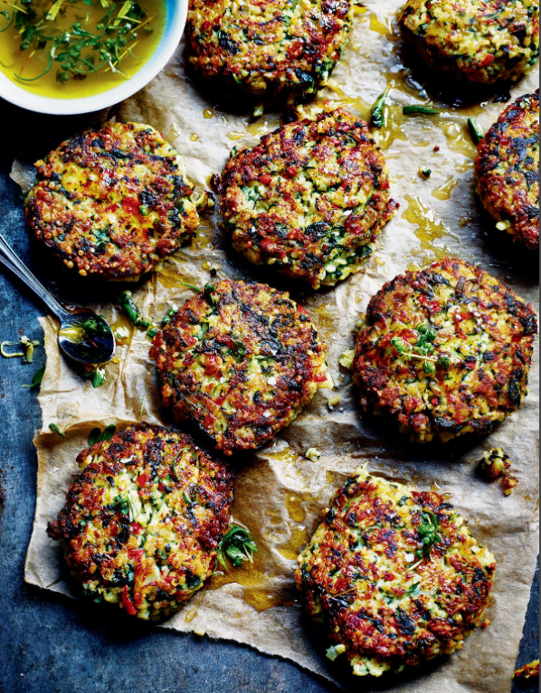 Fried spinach, courgette and lemon cakes