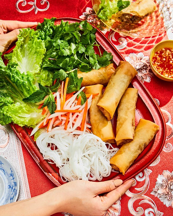 Fried spring rolls (Chả giò)