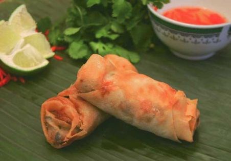 Fried spring rolls with ground pork, fresh crab, and tree ear mushrooms (Chá giò)