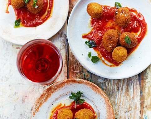 Fried stuffed olives